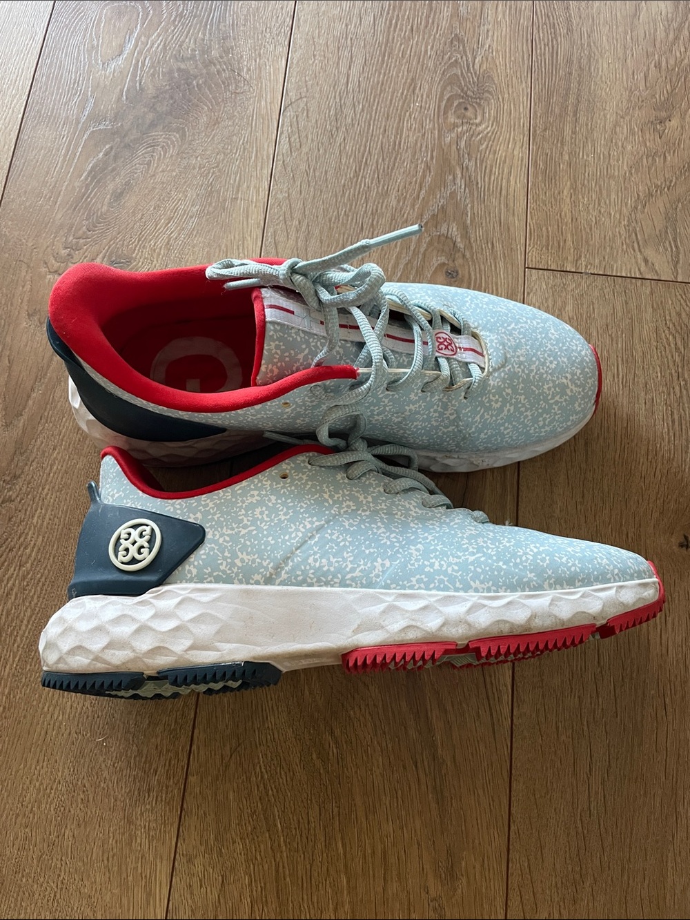 G/FORE women’s Light Blue and Red Golf shoes